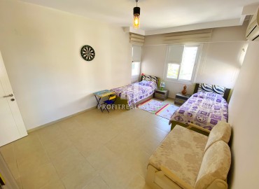 Furnished apartment 3 + 1, 165m², on the first coastline in Cesmeli, in a comfortable residence ID-13373 фото-20