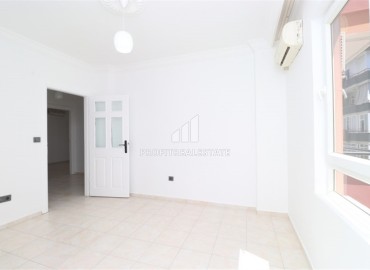 Трехкомнатная квартира 85м2, без мебели, с чистовой отделкой и кухонным гарнитуром в центре Аланьи ID-13389 фото-8