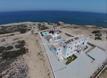 Двухкомнатные и трехкомнатные квартиры в жилом комплексе 2015 года, в 100 метрах от моря, Кирения, Северный Кипр, 52-77 м2 ID-13441 фото-10
