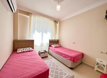 Cozy two bedroom apartment 115m2, on the beach, in a residence with facilities, Mahmutlar, Alanya ID-13511 фото-6