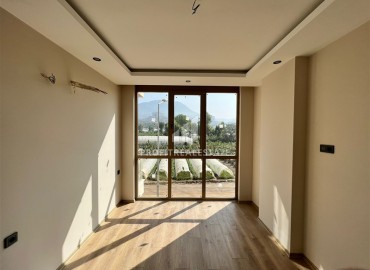 Новая двухкомнатная квартира, 61м², в комплексе с крытым бассейном в районе Алании – Каргыджак, 350м от моря ID-13525 фото-11