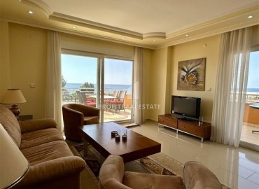 Недорогая трехкомнатная квартира, с мебелью и техникой, на первой береговой линии, в Демирташ, Аланья, 110 м2 ID-10880 фото-16