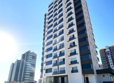 Видовая меблированная квартира 2+1, 110м², в новостройке с бассейном в микрорайоне Акдениз, Мезитли ID-13581 фото-1