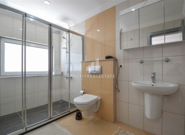 Светлая меблированная квартира 2+1 площадью 120 м2 с ванной и видом на море в комплексе с инфраструктурой в Джикджилли, Аланья ID-11067 фото-16