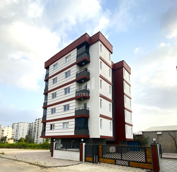 Трехкомнатная квартира, 110м², в новой резиденции в микрорайоне Давултепе, Мезитли, в 500м от моря ID-13609 фото-1