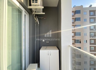 Меблированная квартира с одной спальней, 50м², в новом комплексе в районе Мезитли, Мерсин ID-13613 фото-8