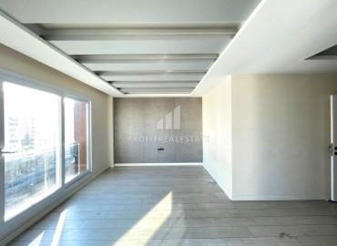 Комфортабельная квартира 2+1, 110м², на высоком этаже в комплексе с бассейном в Мерсине, Тедже ID-13637 фото-6
