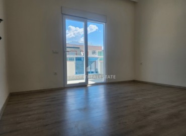 Duplex apartment 4 + 1 with mountain views and 250 meters from the sea, Mahmutlar, Alanya, 250 m2 ID-13646 фото-6