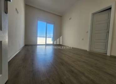 Duplex apartment 4 + 1 with mountain views and 250 meters from the sea, Mahmutlar, Alanya, 250 m2 ID-13646 фото-9