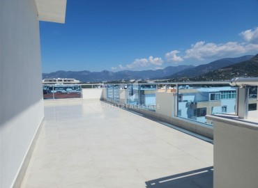 Duplex apartment 4 + 1 with mountain views and 250 meters from the sea, Mahmutlar, Alanya, 250 m2 ID-13646 фото-14