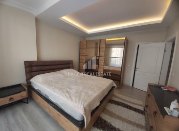 Элегантная меблированная квартира с тремя спальнями, 170 м2, с отдельной кухней, в 350 метрах от моря, Тосмур, Аланья ID-13655 фото-6