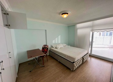 Меблированная двухкомнатная квартира, 65м², на экстра первой береговой линии в микрорайоне Давултепе, Мезитли ID-13669 фото-12