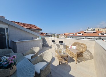 Elegant furnished penthouse 220 m2, with three bedrooms and a glazed balcony in Oba, Alanya ID-11858 фото-14
