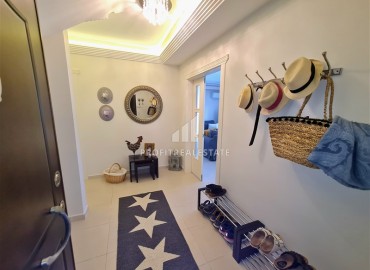 Elegant furnished penthouse 220 m2, with three bedrooms and a glazed balcony in Oba, Alanya ID-11858 фото-10