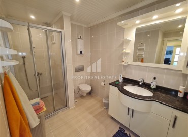 Elegant furnished penthouse 220 m2, with three bedrooms and a glazed balcony in Oba, Alanya ID-11858 фото-11