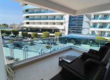 Stylish two bedroom apartment 111 m2, with a designer interior, 50 meters from the sea, Tosmur, Alanya ID-13693 фото-12