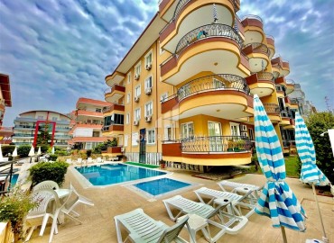 Elegant four-bedroom 220m² penthouse in a cozy residence with a swimming pool in Alanya - Oba. ID-13702 фото-1