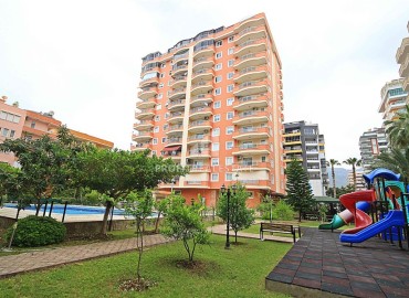 Дизайнерская трехкомнатная квартира, 135м², с видом на море в большой резиденции в центре Махмутлара, Алания ID-13713 фото-4