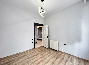 Фешенебельная трехкомнатная квартира, 110м², в микрорайоне Акдениз, Мерсин ID-13731 фото-15