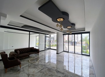 Стильная трехкомнатная квартира, 105м², в 550м от моря в Мерсине, район Каргыпынары ID-13745 фото-6