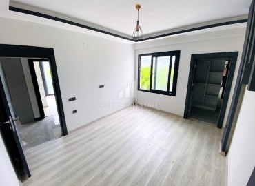 Stylish two bedroom apartment, 105m², 550m from the sea in Mersin, Kargipınari district ID-13745 фото-20
