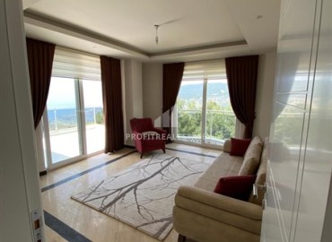 Spacious villa, with an elegant interior, in a well-maintained residential residence, Bektas, Alanya, 215 m2 ID-13787 фото-10