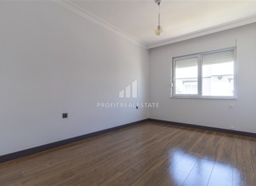 Clean and bright two-bedroom apartment in a gasified house, Guzeloba, Antalya, 85 m2 ID-13796 фото-9