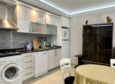 Elegant furnished one-bedroom apartment 55 m2, 50 meters from the sea, in the very center of Alanya ID-13819 фото-4