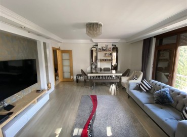 Three bedroom apartment, with a separate kitchen, in a house with facilities, Muratpasa, Antalya, 140 m2 ID-13822 фото-4