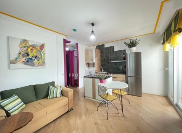 Меблированная квартира с одной спальней, 50м², в микрорайоне Чифтликкёй, Мерсин ID-13905 фото-1