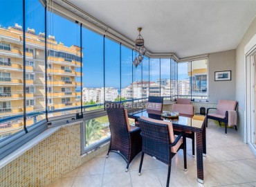Стильная яркая трехкомнатная квартира 115 м2, с застеклённым балконом, в 300 метрах от пляжа, Махмутлар, Аланья ID-13921 фото-5