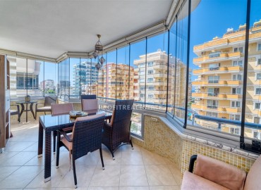 Стильная яркая трехкомнатная квартира 115 м2, с застеклённым балконом, в 300 метрах от пляжа, Махмутлар, Аланья ID-13921 фото-7