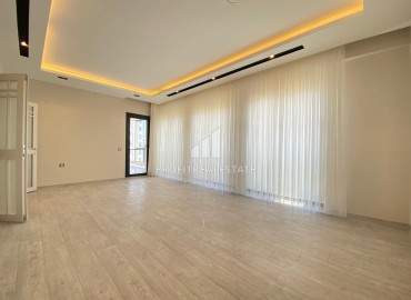Стильная квартира 3+1, 149м², с отдельной кухней в комплексе премиум класса, в престижном районе Мерсина Мезитли ID-13945 фото-10