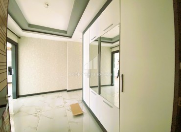Новая квартира оригинальной планировки 4+1, 175м² в комплексе с инфраструктурой в Акдениз, район Мезитли ID-13956 фото-2