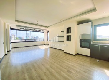 Новая квартира оригинальной планировки 4+1, 175м² в комплексе с инфраструктурой в Акдениз, район Мезитли ID-13956 фото-6