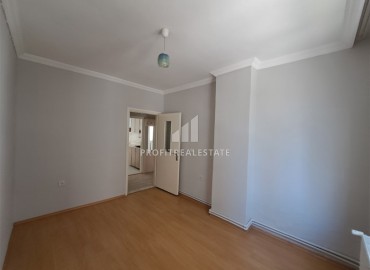 Gasified apartment 2 + 1, with a separate kitchen, in a large area of Muratpasha, Antalya, 90 m2 ID-13964 фото-7