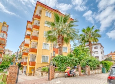 Ready-to-live-in bright spacious apartment 2 + 1, 115 m2, with a separate kitchen, in the center of Alanya ID-13963 фото-1