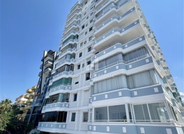 Furnished apartment 2 + 1 on the first coastline, Mahmutlar, Alanya, 145 m2 ID-13970 фото-18