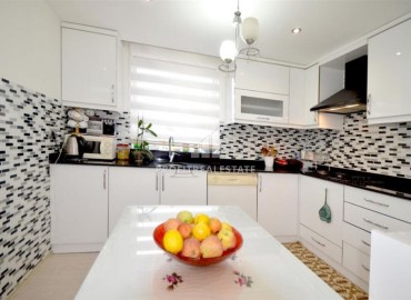 Spacious duplex 3 + 1, 190m², in the center of Alanya, in an urban house, 300m from Cleopatra beach ID-13974 фото-6
