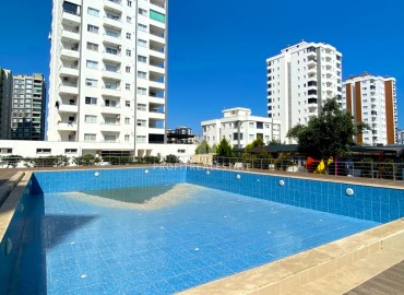 Elegant apartment 4 + 1, 200m², with a separate kitchen in a residence with facilities in the Mezitli area, Mersin ID-13994 фото-1