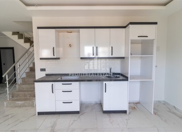 New duplex apartment, 2 + 1, in a fine finish in a residence with excellent facilities, Mahmutlar, Alanya, 110 m2 ID-14005 фото-4