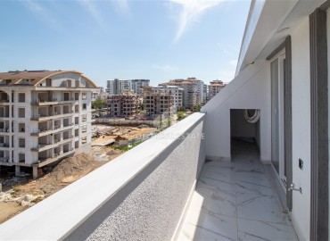 New duplex apartment, 2 + 1, in a fine finish in a residence with excellent facilities, Mahmutlar, Alanya, 110 m2 ID-14005 фото-10