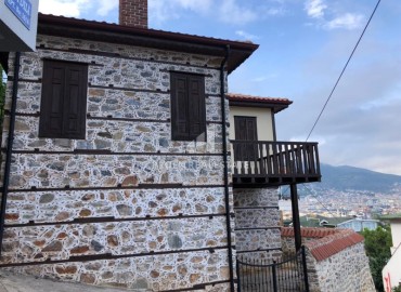 Stone house in Ottoman style, two bedrooms, 140m², with a garden, in the center of Alanya, in Kale, with an amazing view ID-14018 фото-18