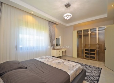Linear furnished apartment 4+1, 170m², in a residence with good facilities in Oba, Alanya ID-14028 фото-18