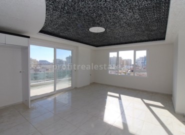 Красивая и светлая  квартира с огромной террасой в большом комплексе на улице Ататюрка, район Махмутлар ID-1089 фото-4