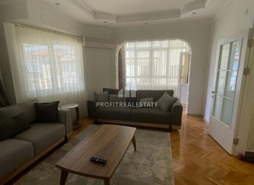 Three bedroom apartment with a separate kitchen, 150m², in the center of Alanya, 500m from the Mediterranean Sea ID-14058 фото-1