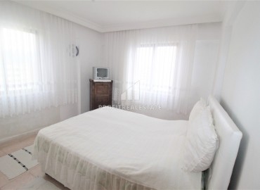 Three-bedroom apartment, 150m², renovated, on the first coastline, in Erdemli, Mersin ID-14060 фото-14