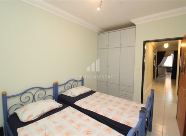 Ergonomic furnished apartment 2 + 1, 95m2, with a glazed balcony, 250 meters from the sea, Mahmutlar, Alanya ID-14066 фото-15
