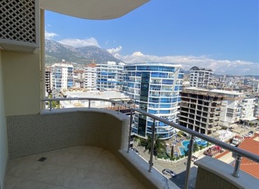 Spacious apartment 2 + 1, 120m², with a sea view on the main street of Mahmutlar, 100m from the sea ID-14072 фото-14