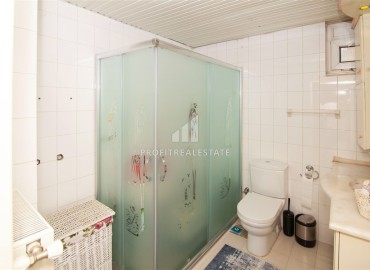 Газифицированная квартира с тремя спальнями и отдельной кухней, Муратпаша, Анталия, 130 м2 ID-14088 фото-14